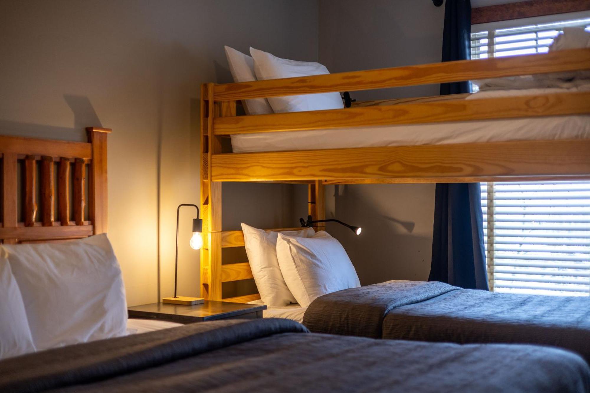 Snow Creek Lodge By Fernie Central Reservations Kültér fotó