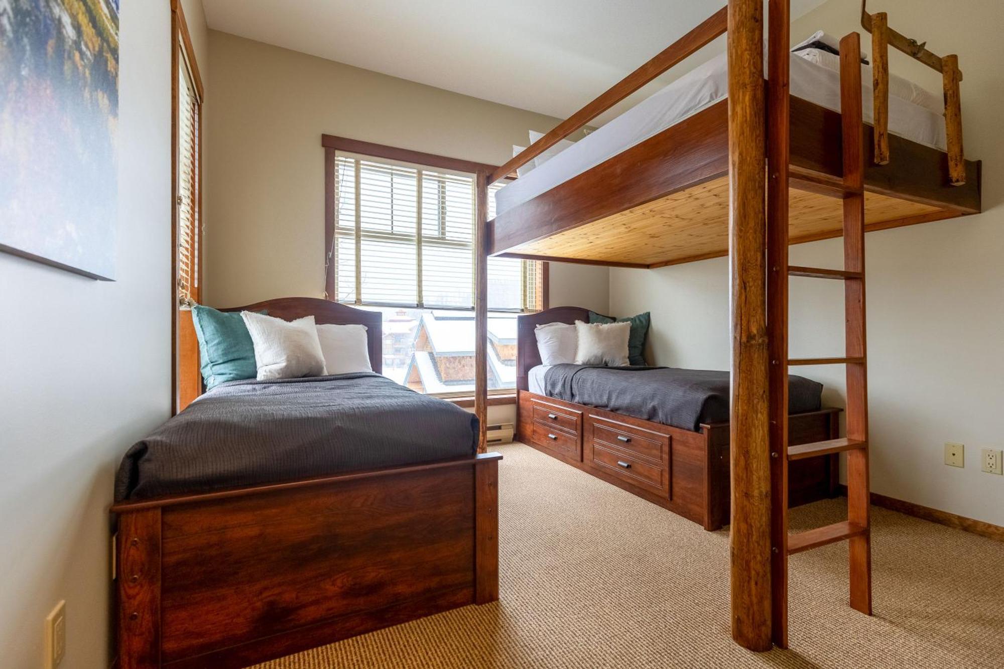 Snow Creek Lodge By Fernie Central Reservations Kültér fotó