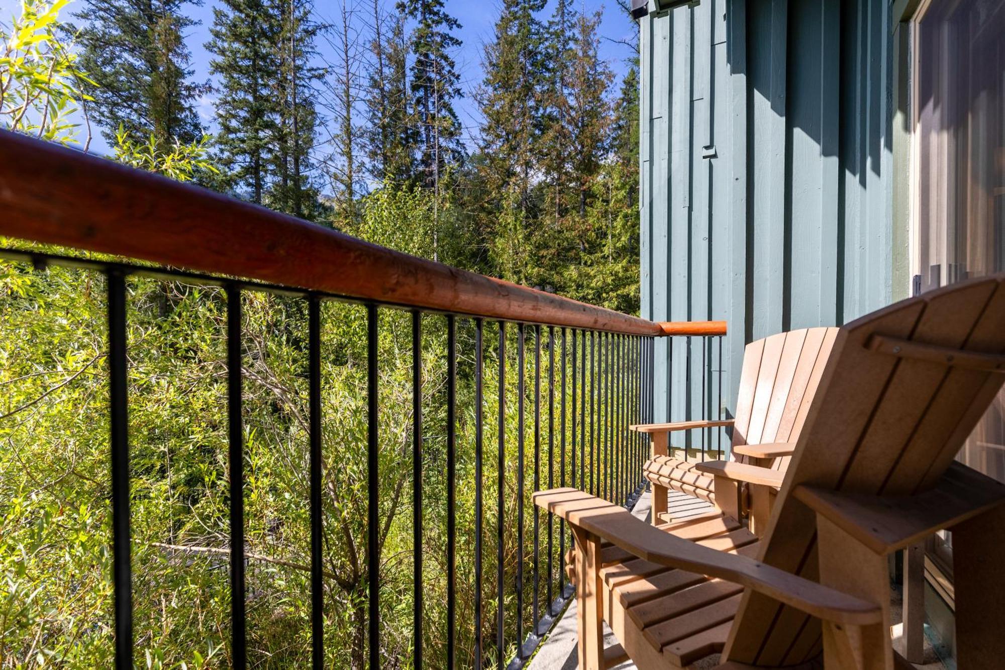 Snow Creek Lodge By Fernie Central Reservations Kültér fotó