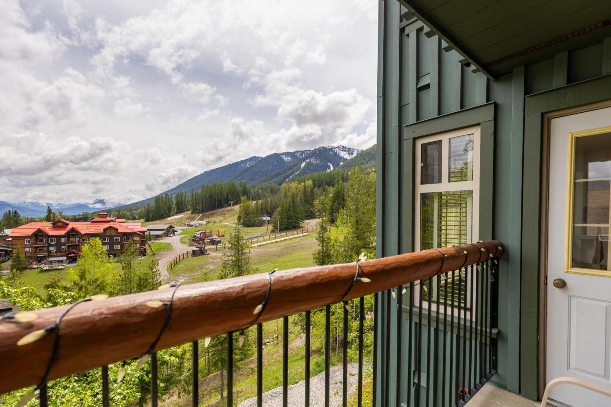 Snow Creek Lodge By Fernie Central Reservations Kültér fotó